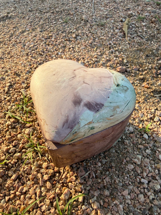 Sunlit Heart Candle