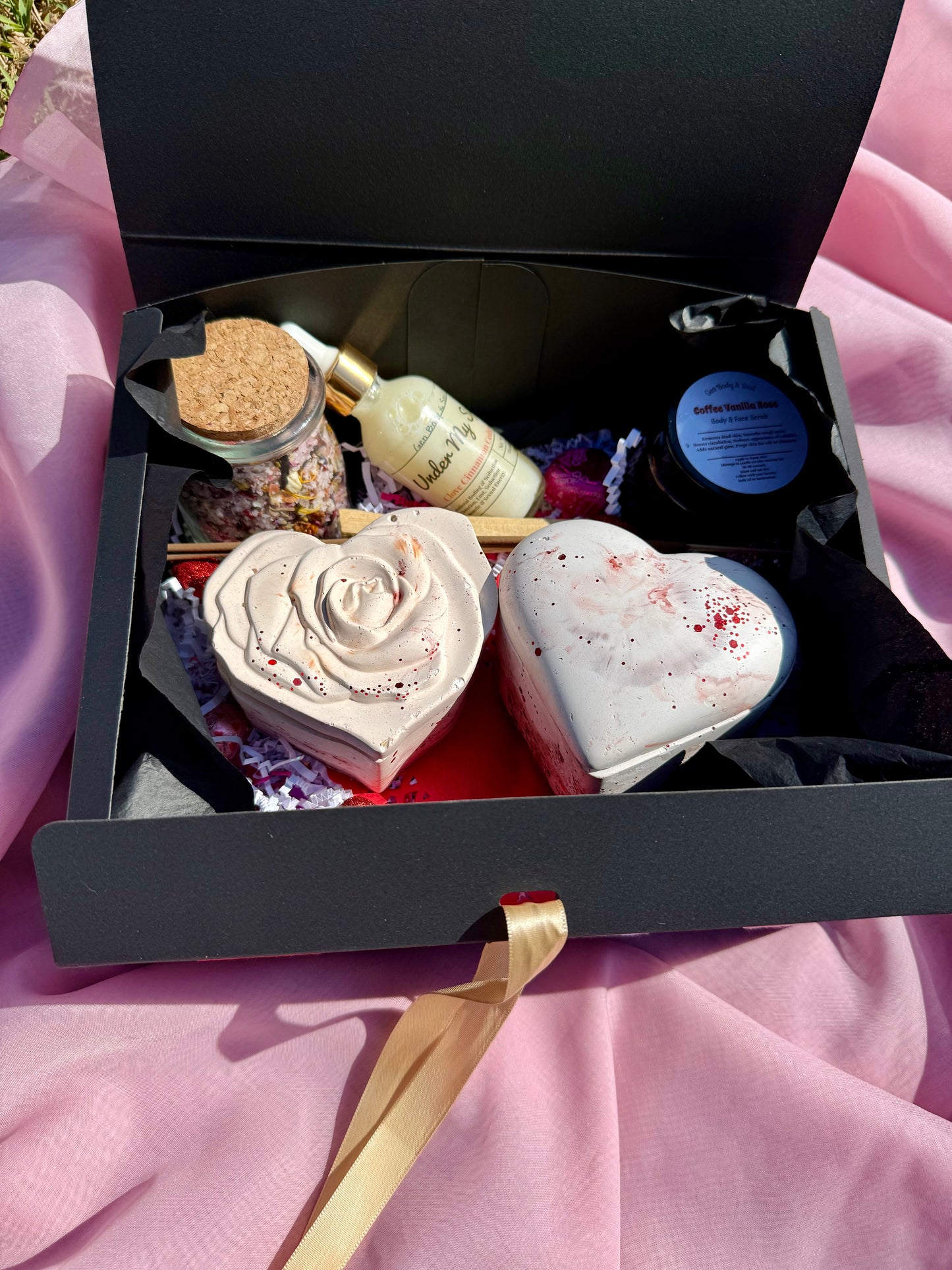 The Lovers Box 💕