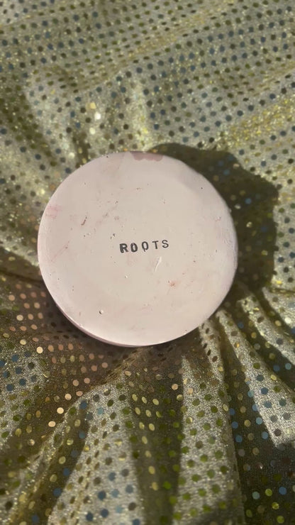 Roots Candle